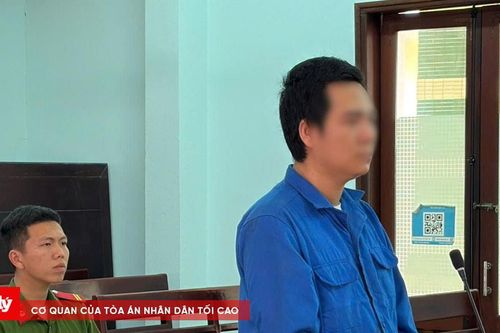 Giở trò sàm sỡ để cướp tài sản