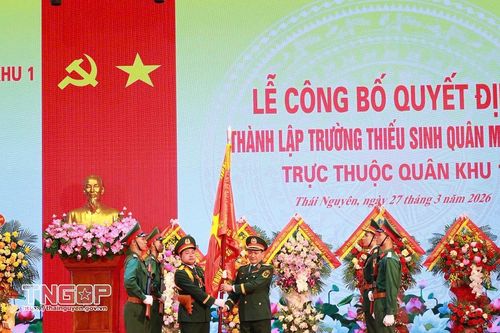 Thành lập các trường thiếu sinh quân miền Bắc, miền Trung trực thuộc 2 quân khu