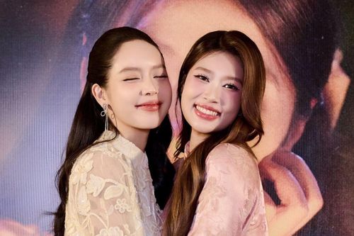 Hoa hậu Thanh Thủy chúc mừng Đoàn Thiên Ân có tin vui