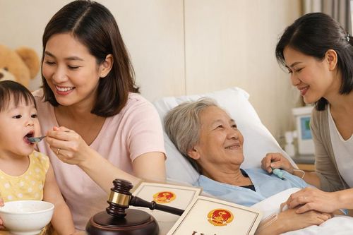 Lao động chăm sóc: Bài cuối - Cần sửa luật để ghi nhận đóng góp của phụ nữ
