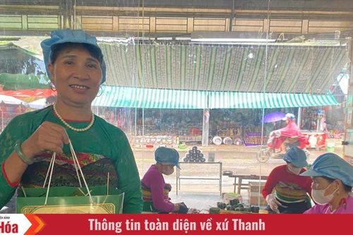 Hương vị bánh gai ở suối cá thần Cẩm Lương