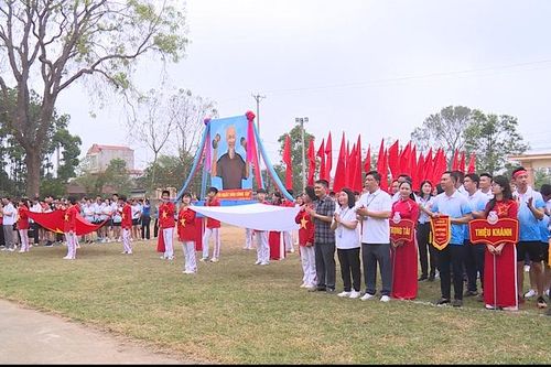 Khai mạc Đại hội Thể dục thể thao phường Đông Tiến