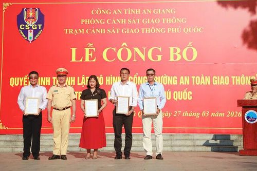 Thành lập mô hình 'Cổng trường an toàn giao thông' trên địa bàn đặc khu Phú Quốc