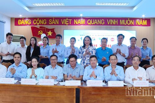 Khối thi đua các doanh nghiệp ký kết giao ước thi đua năm 2026