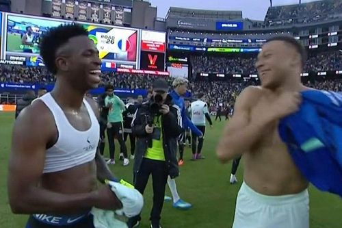 Nụ cười của Vinicius Jr và sự phai nhạt bản sắc Samba trong bóng đá Brazil hiện đại
