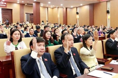Kiện toàn các chức danh của HĐND tỉnh và UBND tỉnh