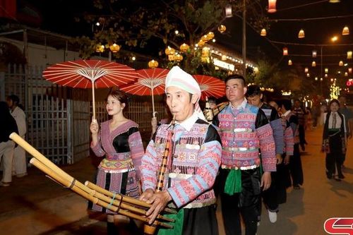 Sôi nổi không gian văn hóa Sắc màu Mộc Sơn
