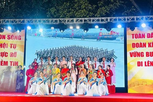 Dấu ấn 'Âm vang ngày hội non sông' tại phường Yên Hòa