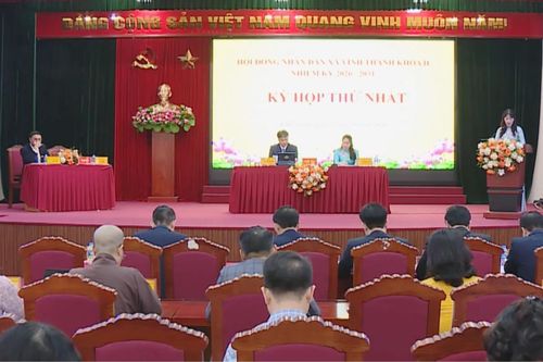 Kỳ họp thứ nhất HĐND xã Vĩnh Thanh kiện toàn nhân sự chủ chốt