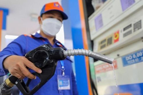 Giá xăng dầu tiếp tục giảm mạnh