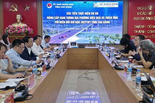 Chủ tịch UBND tỉnh Lê Hải Hòa làm việc với đoàn công tác Ngân hàng Thế giới (WB) về dự án giao thông thích ứng biến đổi khí hậu