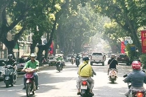 Hà Nội duy trì sương mù và nắng nhẹ