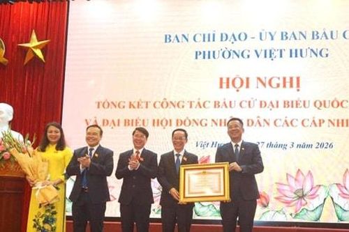 Phường Việt Hưng được Thủ tướng Chính phủ tặng Bằng khen về công tác bầu cử