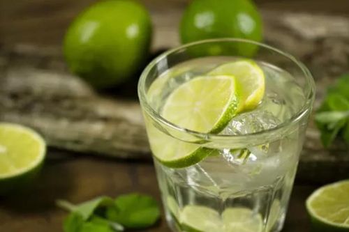 Người suy thận uống nước chanh được không, cách dùng hiệu quả?