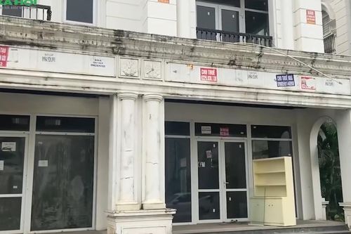 Biệt thự vài chục tỷ giữa lòng thủ đô 'đại hạ giá' cũng khó tìm được khách thuê