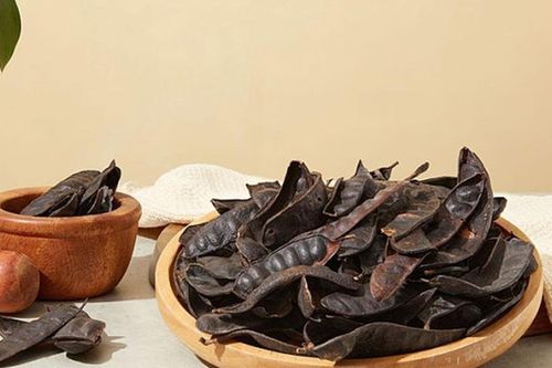 Vị trí đặt bồ kết khi xông trừ tà, xua đuổi âm khí, mang lại sự bình yên và may mắn