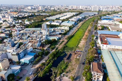 Dự án cải tạo kênh 9.000 tỷ ở TP.HCM dở dang sau hơn 3 năm khởi công