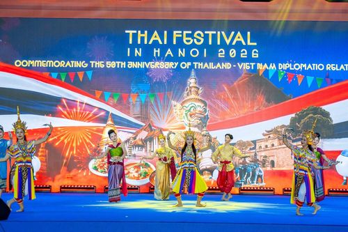 Sắc màu Việt - Thái bừng sáng giữa di sản nghìn năm