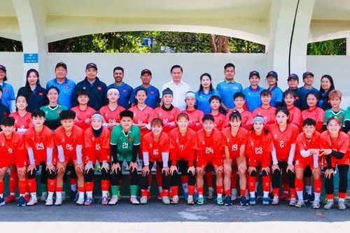 LĐBĐ Việt Nam động viên ĐT U20 nữ Việt Nam trước ngày lên đường dự VCK châu Á 2026