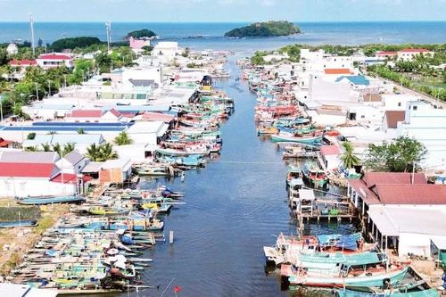 Chìa khóa để ngư dân vượt qua khó khăn