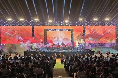 Bùng nổ đêm khai mạc năm Du lịch quốc gia 2026