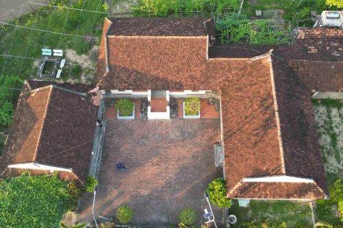 Cận cảnh ngôi nhà cổ 320 năm tuổi bên dòng sông Kôn