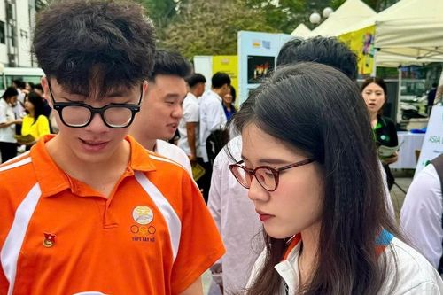 Xu hướng tuyển sinh các ngành về tài chính có tích hợp trí tuệ nhân tạo