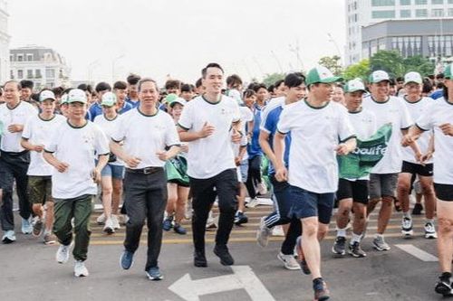 Gần 3.000 người tham gia Ngày chạy Olympic vì sức khỏe toàn dân tại Cà Mau