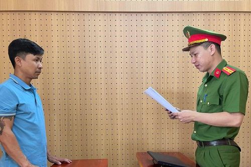 Tài xế đầu kéo gây tai nạn chết người rồi bỏ chạy hơn 150km bị khởi tố