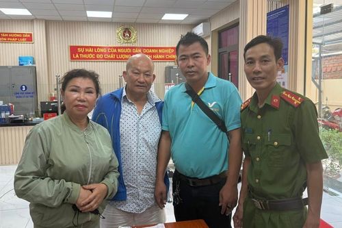 Tài xế taxi trả lại túi xách chứa tài sản trị giá hơn 3 tỷ đồng