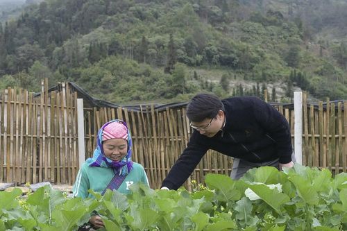'Ngày thứ Bảy cùng dân'