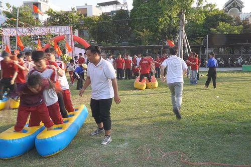 Bùng nổ sức trẻ BKC trong Đại hội Thể thao và Hội trại truyền thống