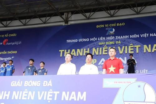 Hơn 500 đội bóng tranh tài tại Giải bóng đá Thanh niên Việt Nam