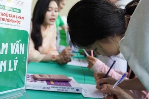 'Nếu không rực rỡ thì sao?' - Câu hỏi nhỏ chạm vào áp lực lớn của học sinh