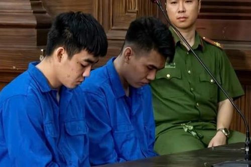 Bản án 16 năm tù cho 2 thanh niên xâm hại khiến bé gái 13 tuổi mang thai