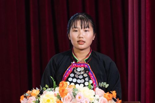 Lỳ Mì Lé – Đại biểu Quốc hội trẻ với khát vọng thắp sáng tri thức cho học sinh vùng cao