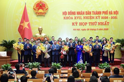 Hà Nội kiện toàn bộ máy, quyết tâm bứt phá trong kỷ nguyên phát triển mới