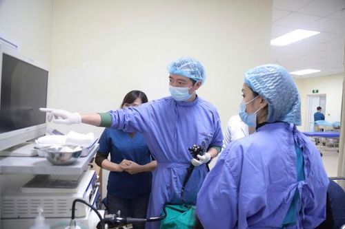 Nhiều người mắc ung thư thực quản, cảnh báo thói quen nghiện rượu và thuốc lá