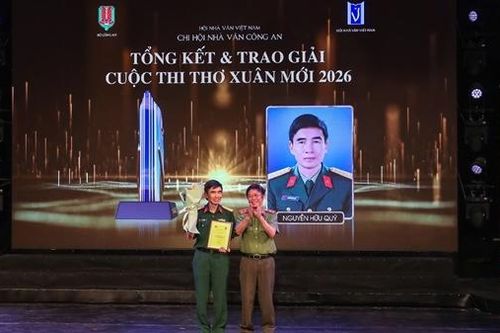 Nhà thơ Nguyễn Hữu Quý đoạt Giải Nhất Cuộc thi thơ 'Xuân mới'