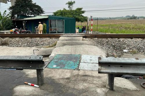Tự mở lối đi qua đường sắt bị phạt đến 40 triệu đồng
