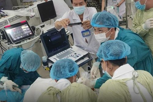 Bộ Y tế công nhận kỹ thuật hồi sinh tim phổi mới lần đầu thực hiện tại Việt Nam