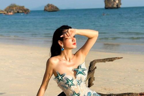 'Đệ nhất vedette' thập niên 2000: Làm mẹ đơn thân, vóc dáng nóng bỏng ở tuổi 44, không cần hôn nhân vẫn rực rỡ và giàu có