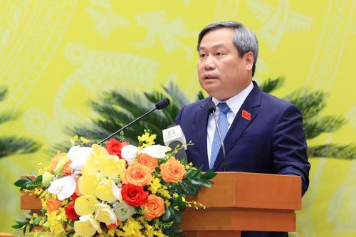 Chủ tịch Hà Nội: Phát triển sông Hồng thành trục chiến lược, tạo 'kỳ tích sông Hồng'
