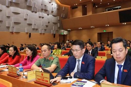 HĐND thành phố Hà Nội thông qua Nghị quyết ban hành Nội quy kỳ họp khóa XVII