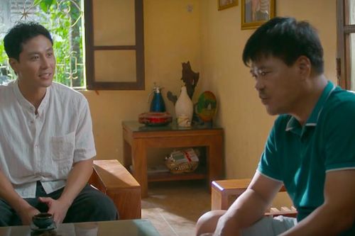 Vất vả tìm kiếm rồi sốc nặng trước quá khứ đáng sợ của bố đẻ