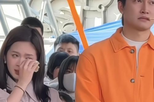 Nam diễn viên quê Bắc Ninh và vợ là mỹ nhân VFC có động thái gây chú ý
