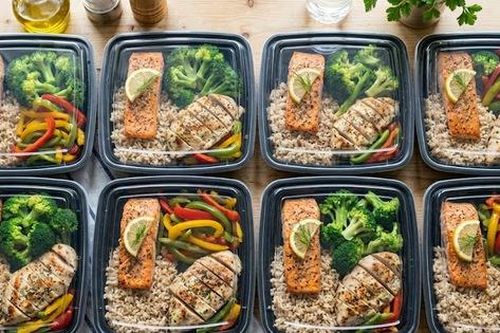 Ăn giảm cân: Điều bất ngờ của việc lặp lại thực đơn trong 12 tuần