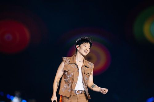 Concert Hoàng Dũng có GREY D, Rhymastic, gần 10 ngàn khán giả nhưng vẫn gây tiếc nuối