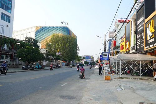 Huế: Nhà thầu 'chây ì' chưa chịu thi công dự án mở rộng đường Bà Triệu