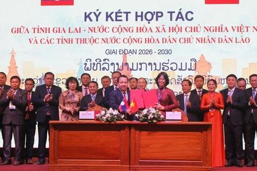 Gia Lai ký kết biên bản ghi nhớ hợp tác với 4 tỉnh của Lào